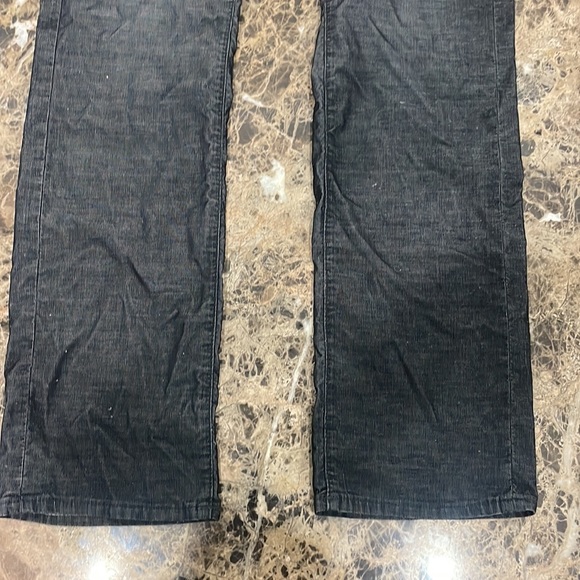 Men’s True Religion Jeans - Picture 12 of 12